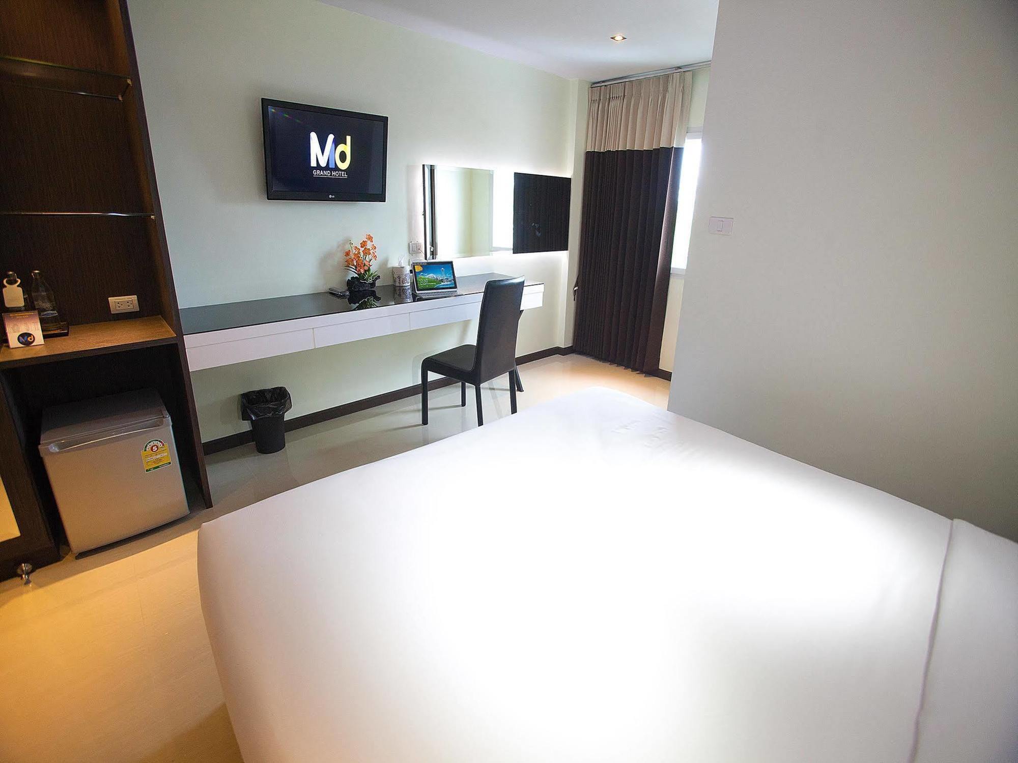 Hotel MD Grand Nakhon Si Thammarat Exterior foto